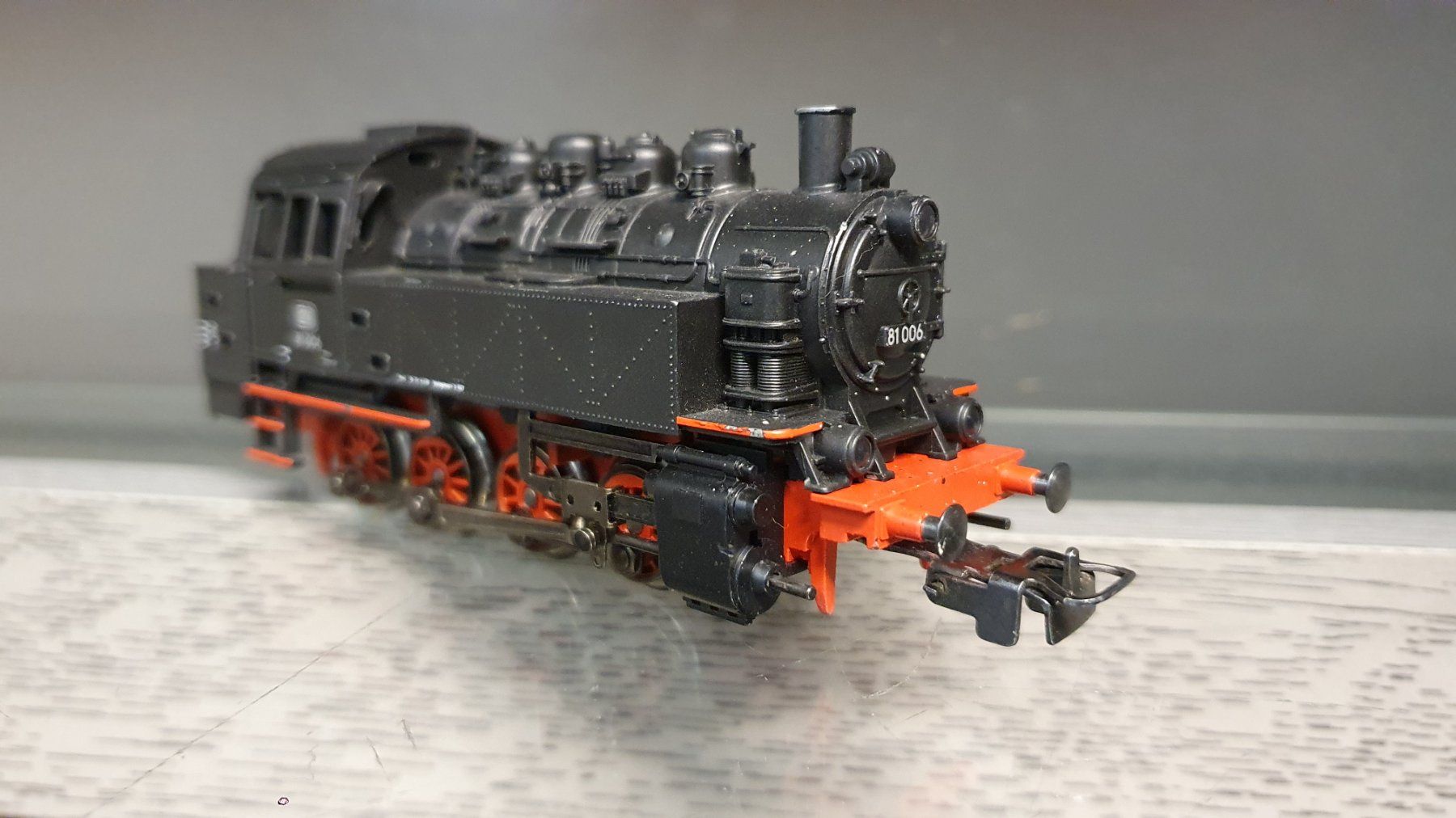 Märklin Modellini di ferrovie: MÄRKLIN: DB TENDERDAMPFLOK BR 81 DIGITAL – Usato da Biglen venduto da taunus82 4