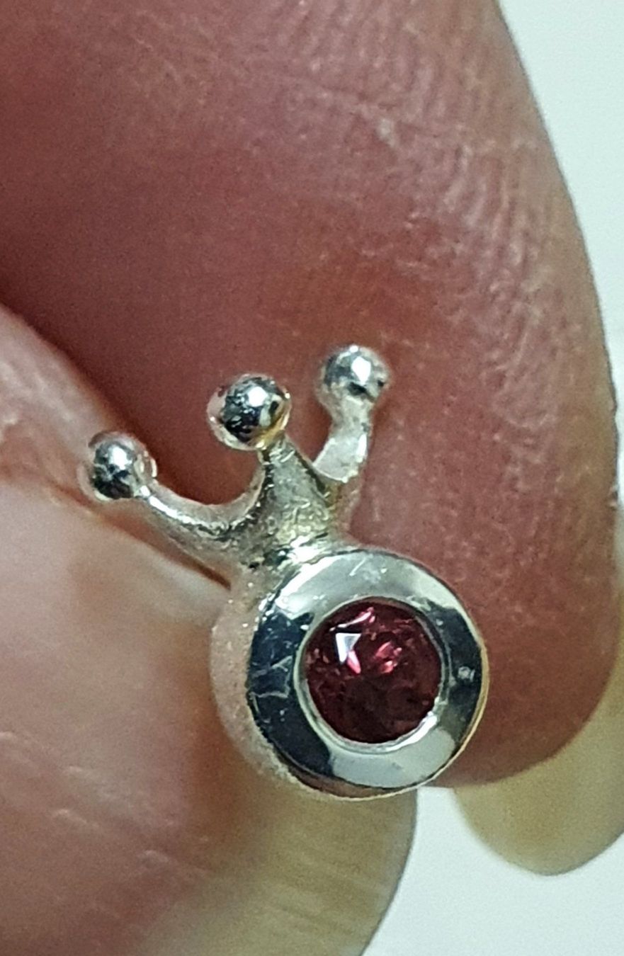 Orecchini pendenti & Orecchini a lobo: Neu: "Drachenfels Design" / Kronen Ohrstecker / Silber 925 – Nuovo (secondo la descrizione) da Muri AG venduto da Edlerweiss 1
