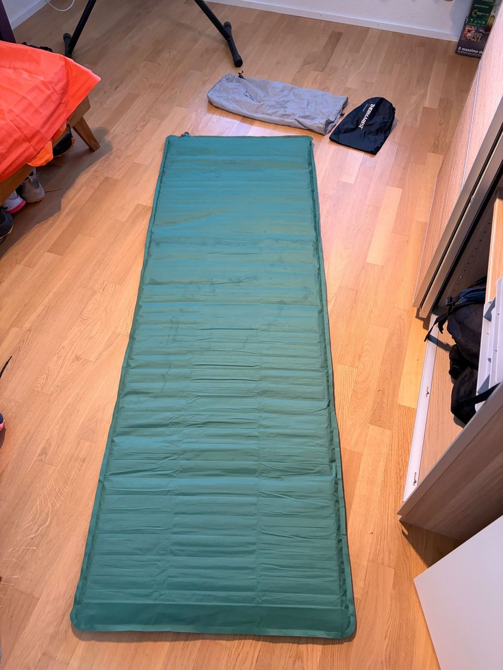 Thermarest Materassi: thermarest neoair venture large – Difettoso da Wil SG venduto da Klicks