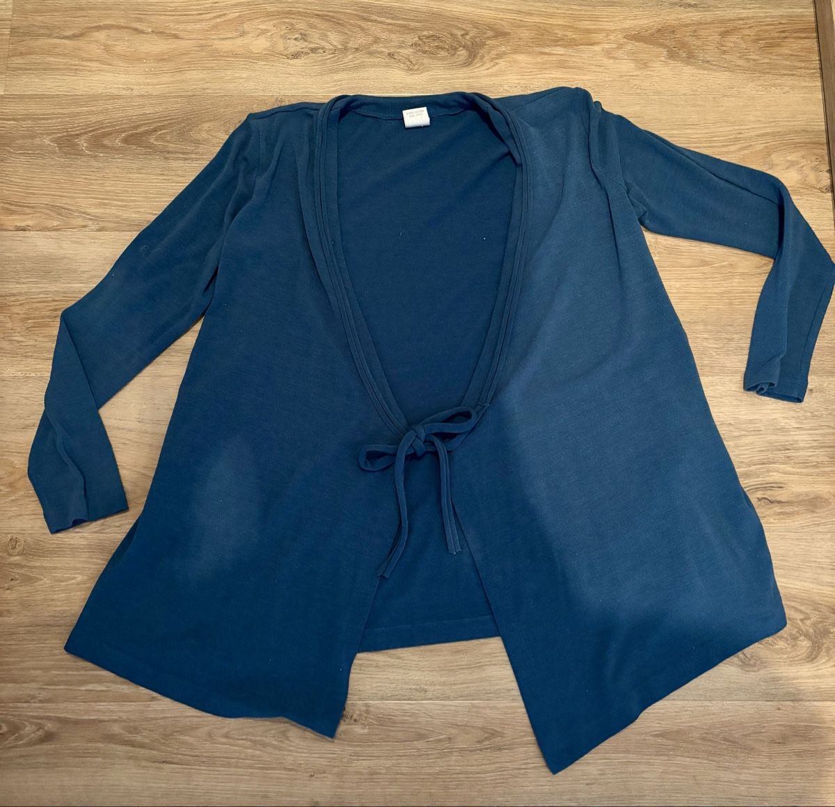 Pullover & Sweatshirts: Damen Pullover!!! – Gebraucht aus Einsiedeln von sum_xm7z 2