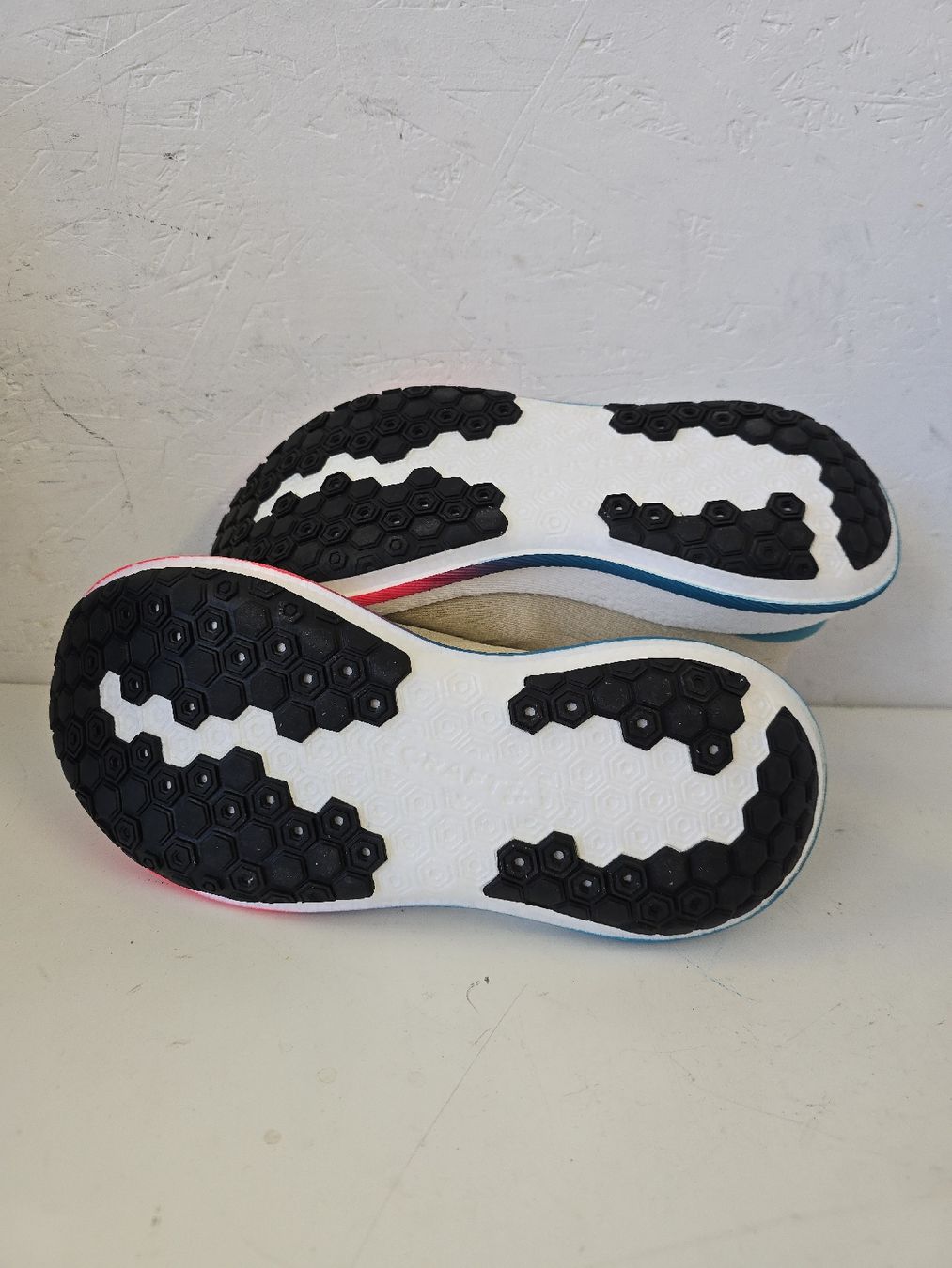 Scarpe da uomo: Chaussures neuves, running Craft, taille 42 – Nuovo e nell'imballaggio originale da Sugiez venduto da factorysportoutlet 4