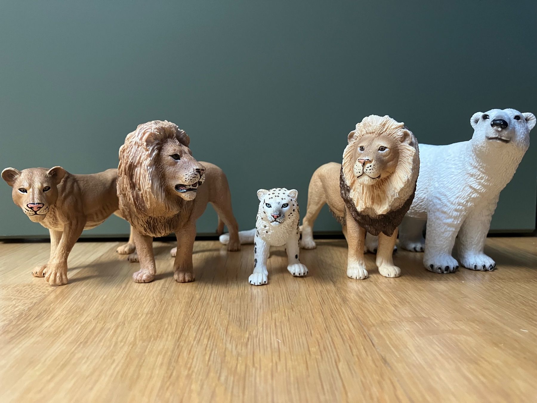 Schleich Giocattoli: Schleich Tiere - Raubtiere – Usato da Liebefeld venduto da Aarema