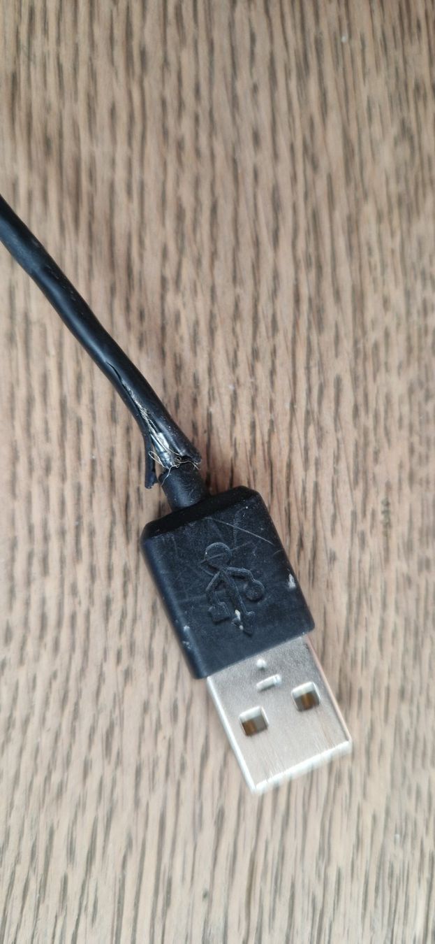 Telefoni: Plantronics Blackwire 300 DA – Usato da Zürich venduto da cbeerli1980 3