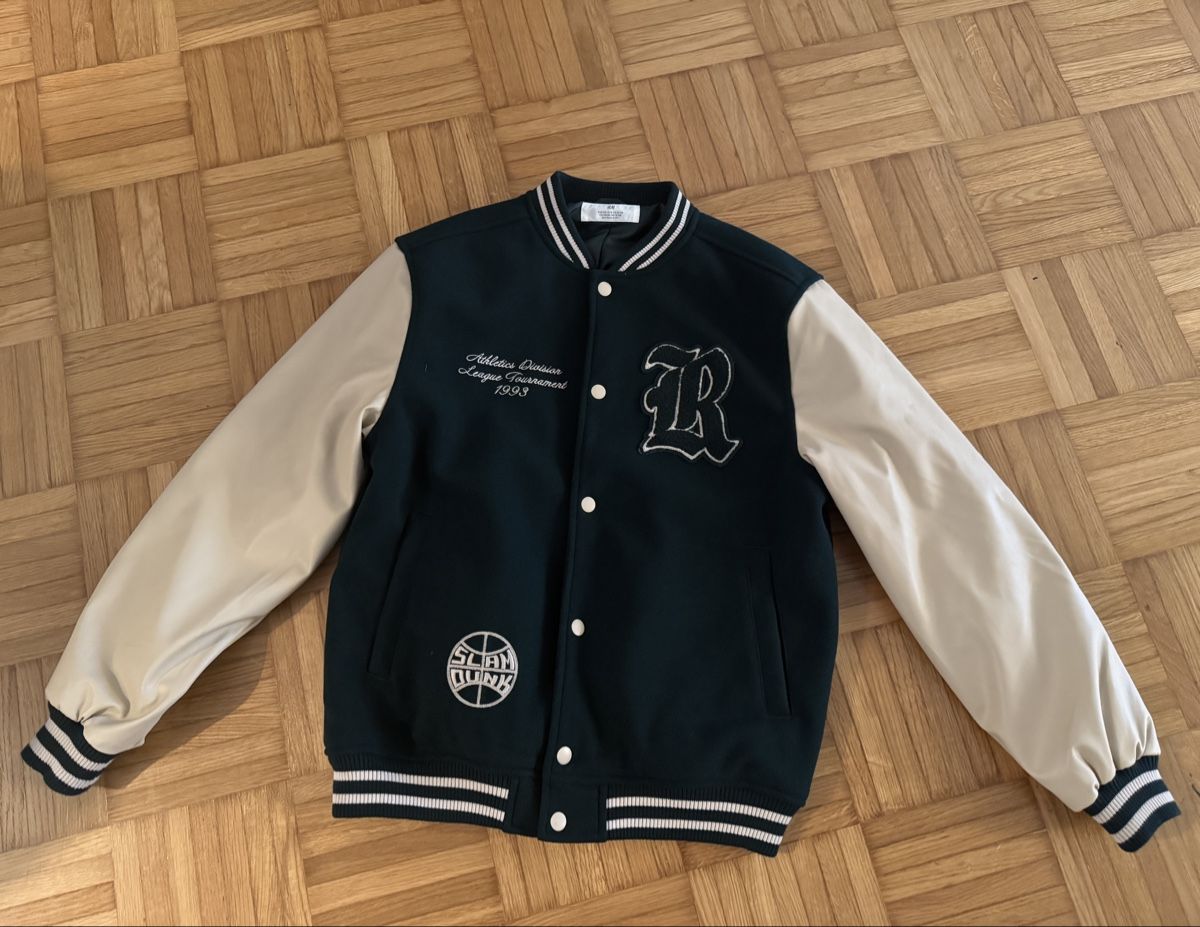 H&M Jacken & Mäntel: H&M Baseballjacke Gr. 158 – Neu (gemäss Beschreibung) aus Wetzikon ZH von tuna83 1