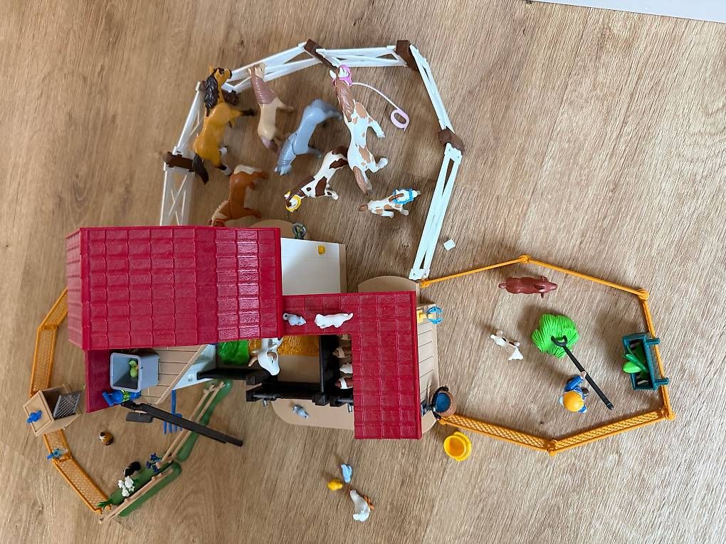 Giocattoli: Playmobil Bauernhof – Usato da Kaisten venduto da Piggen 1
