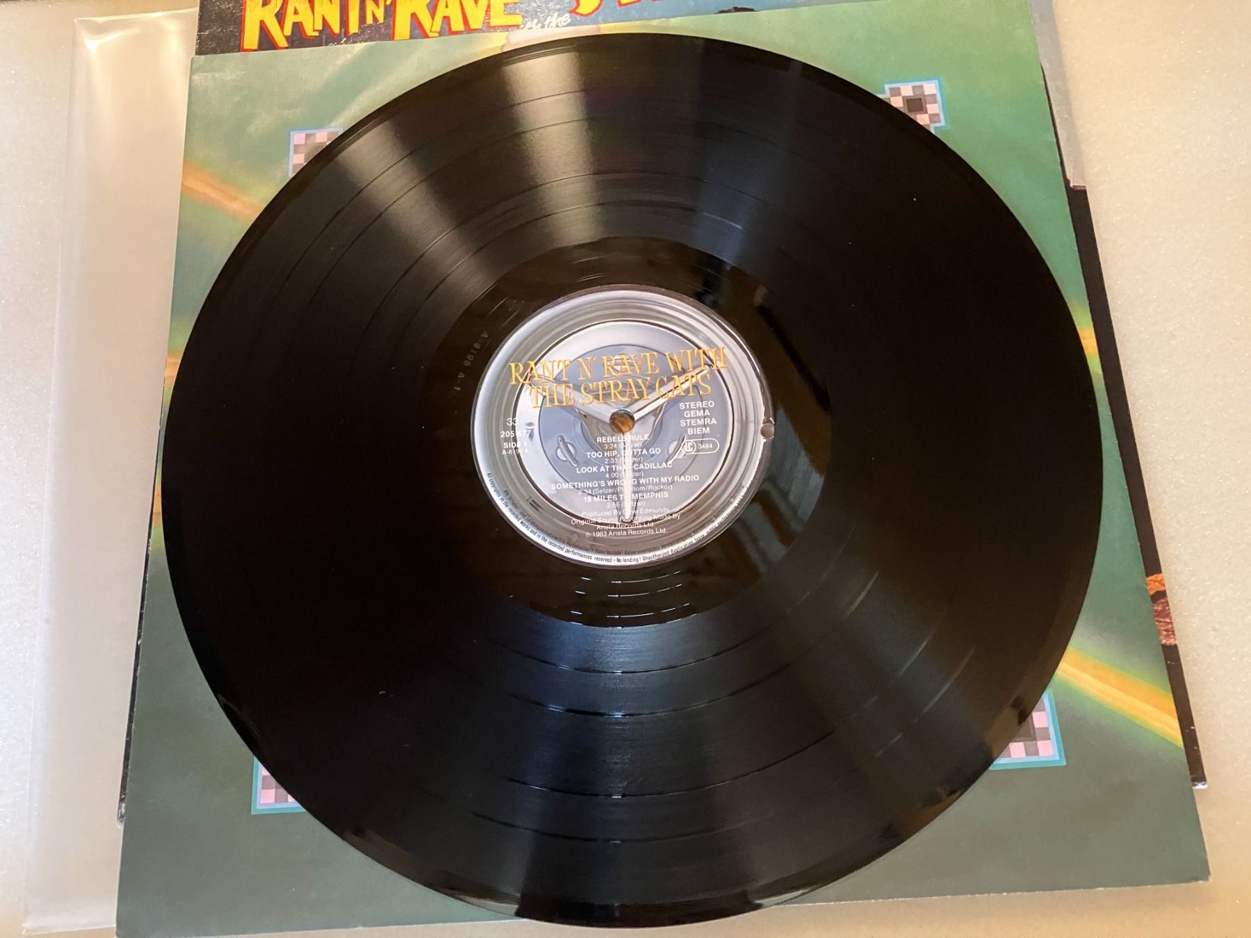 Dischi in vinile: Stray Cats – Usato da Aarwangen venduto da Jukebox3 6