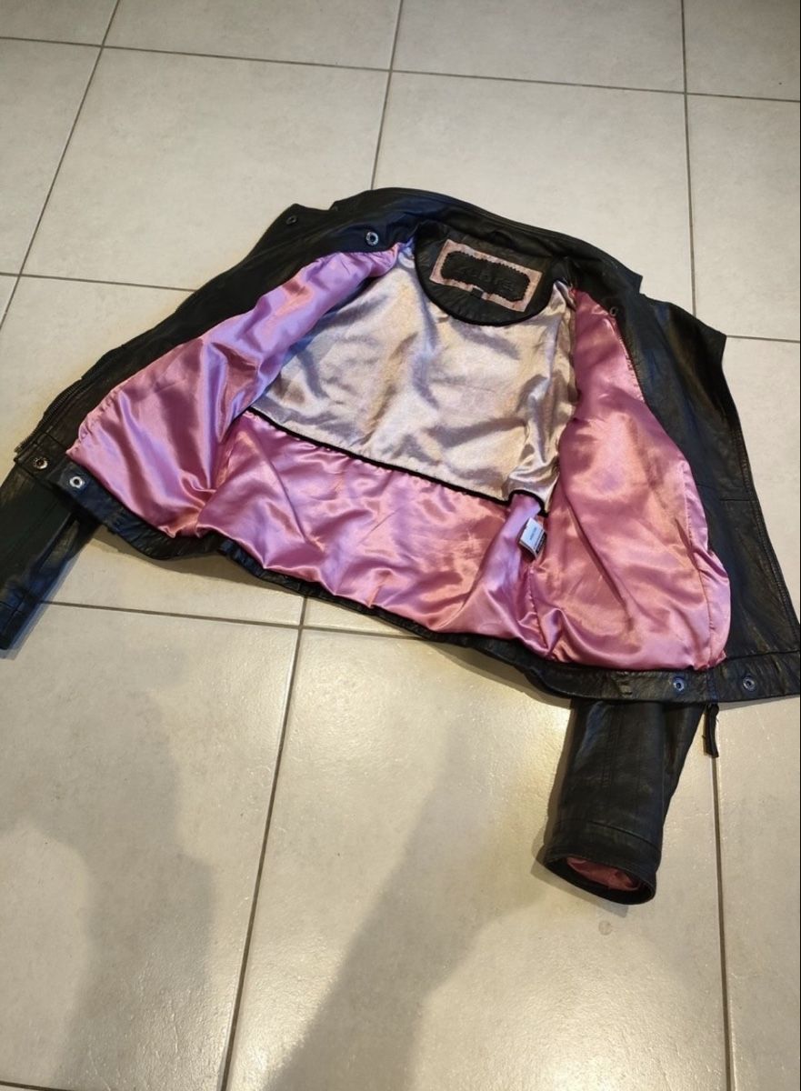 Vestes: Schwarze Lederjacke – D'occasion à Zürich par lea_8ks7 2