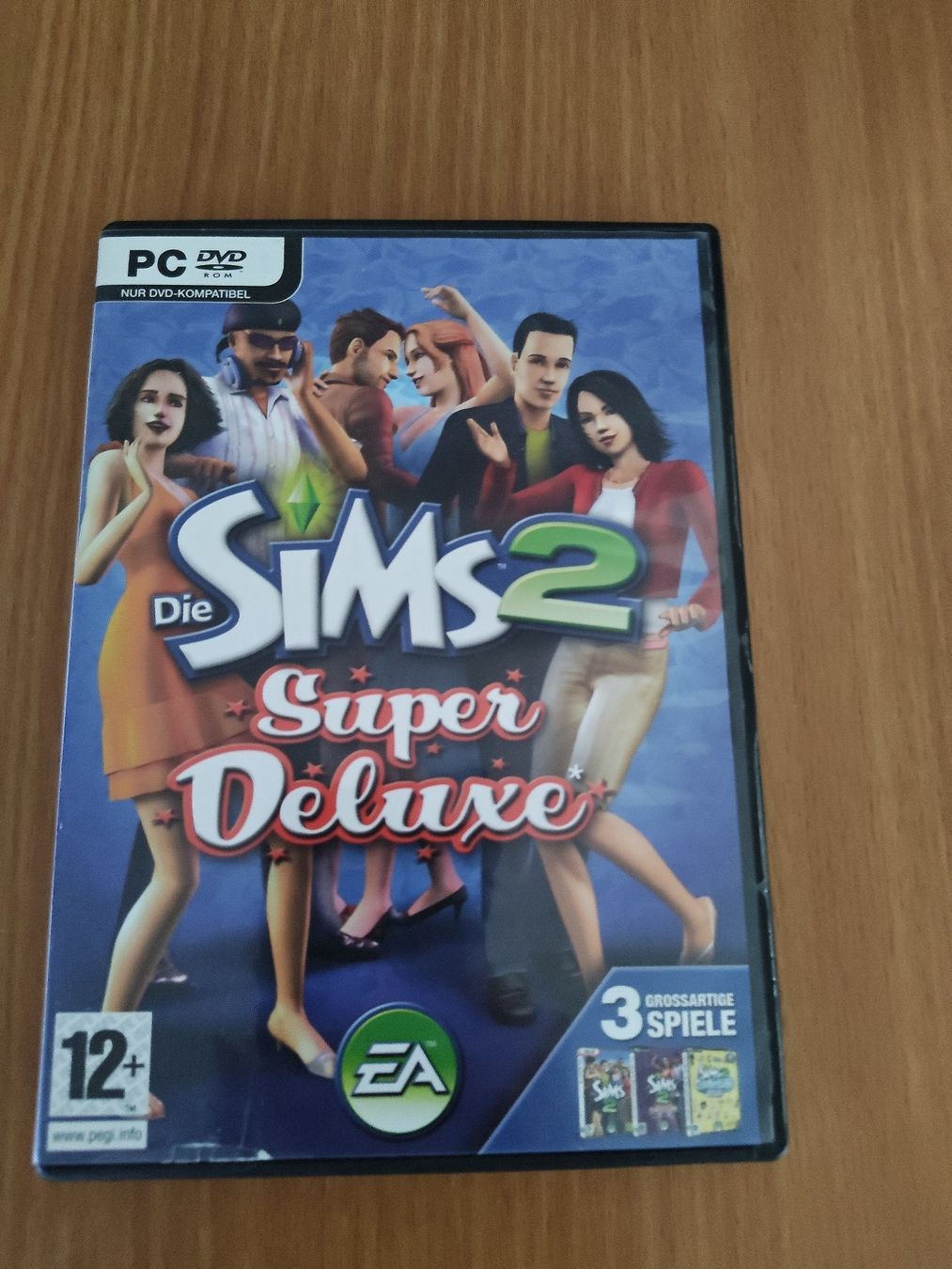 Spiele: Die Sims 2 Super Deluxe + Die Sims 2 Seasons Expansion Pack – Gebraucht aus Hochdorf von all_u_want