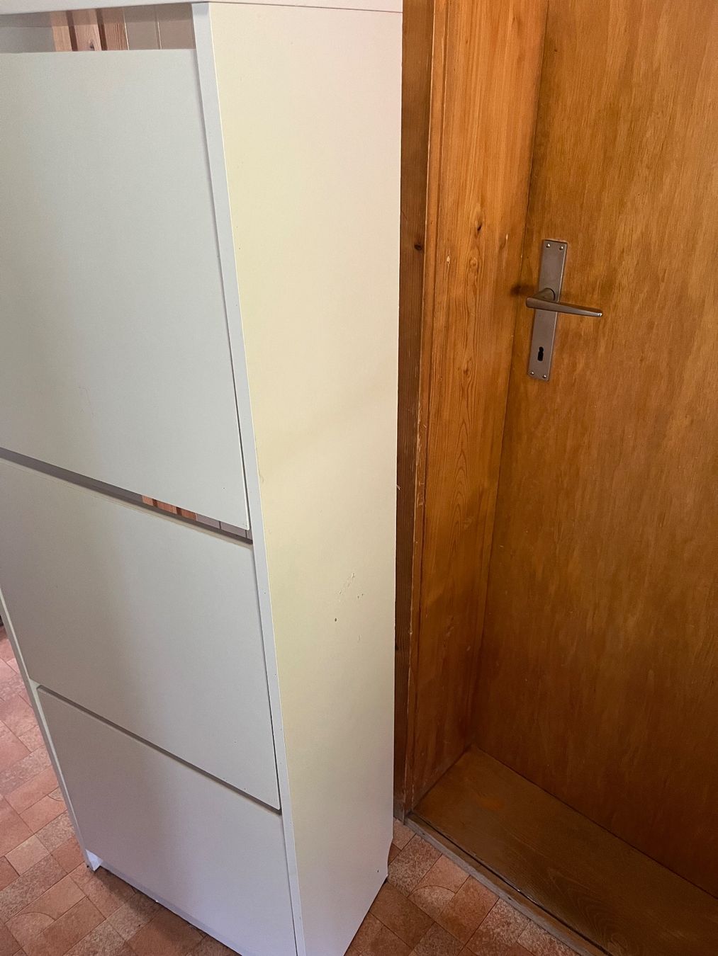 Ikea Armadi: Bissa Schuhschrank Ikea – Usato da Niedermuhlern venduto da Lena.B 2