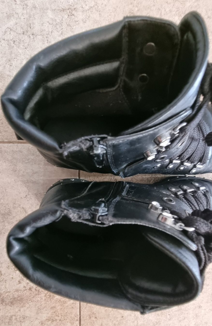 Scarpe da donna: Robuste Schuhe gr.41 – Nuovo (secondo la descrizione) da Grossdietwil venduto da GNOM313 3