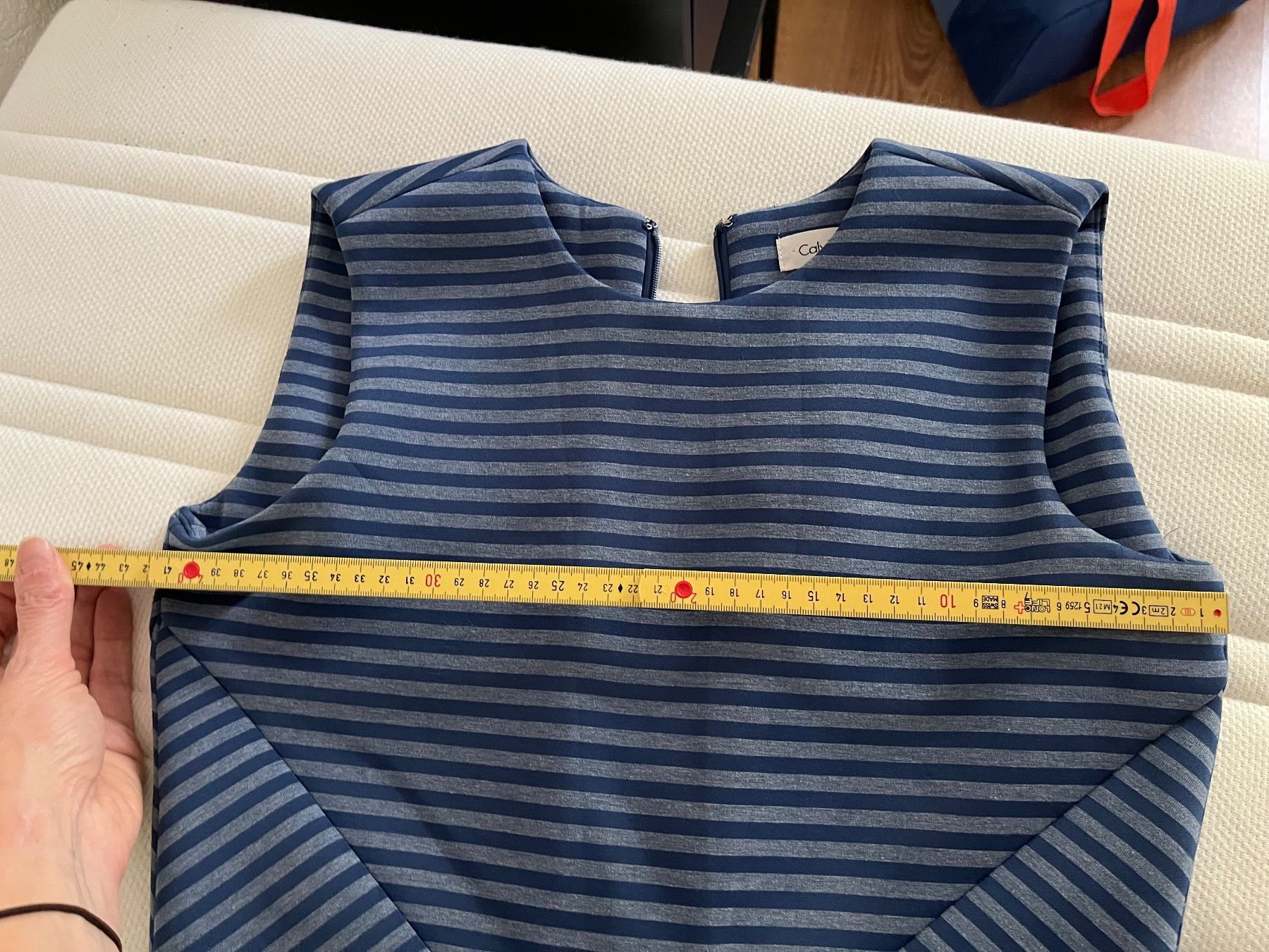 Calvin Klein Vestiti: Calvin Klein Kleid, Gr. S, blau gestreift – Usato da Baar venduto da DealDiHei 1