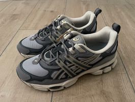 Asics Gel-Nyc Utility Turnschuhe Gr. 39.5 NEU