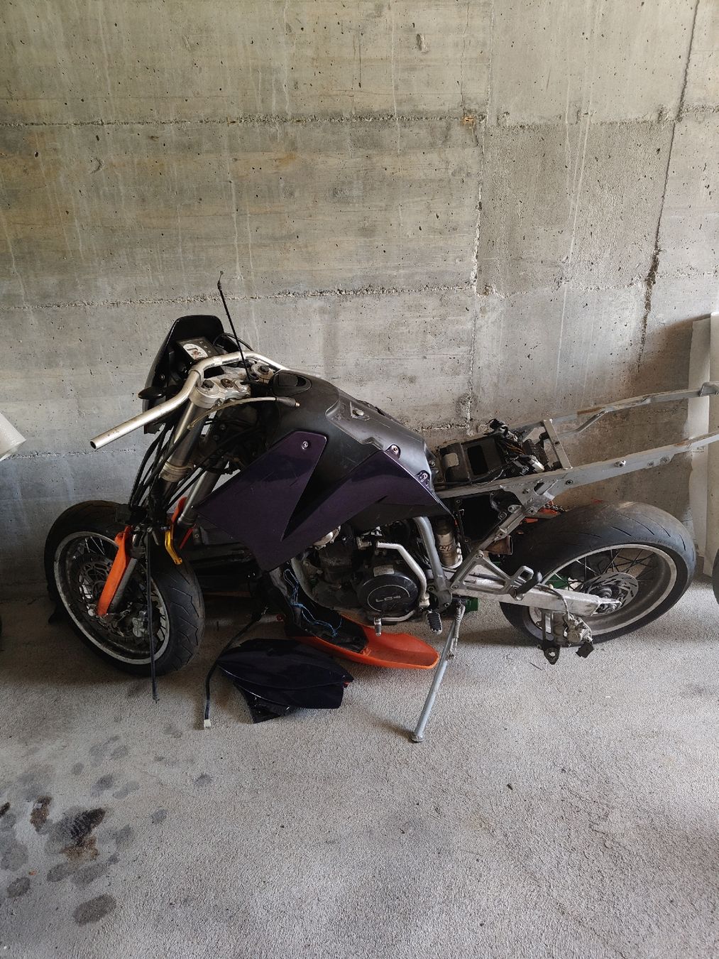 KTM Strasse: KTM Lc4 640 Ersatzteile  – Defekt aus Adelboden von yol_b5gw 1