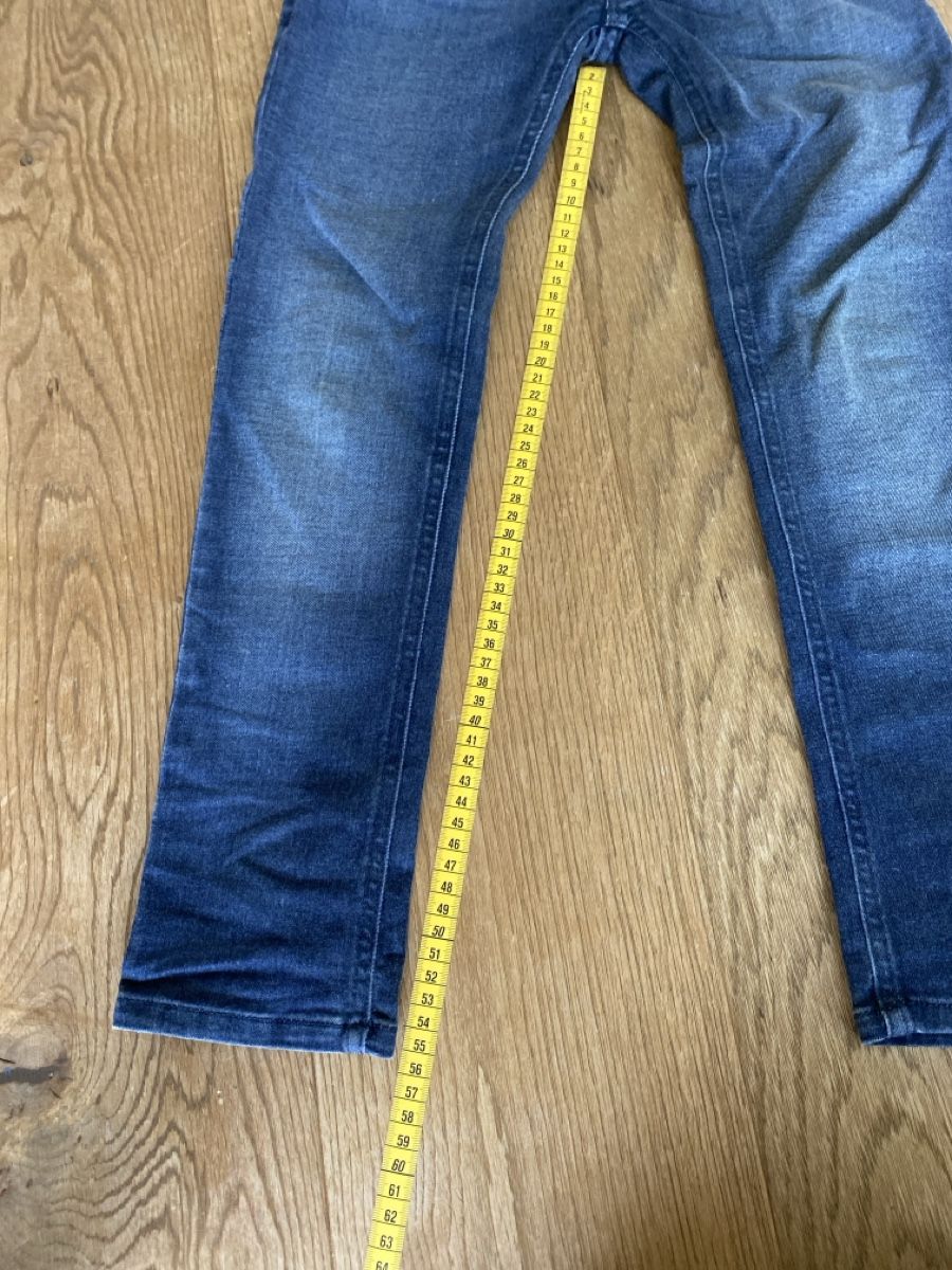 Hosen: Dreifeder Jeans blau, Grösse 134, elastischer Bund – Gebraucht aus Suhr von Jade87 4