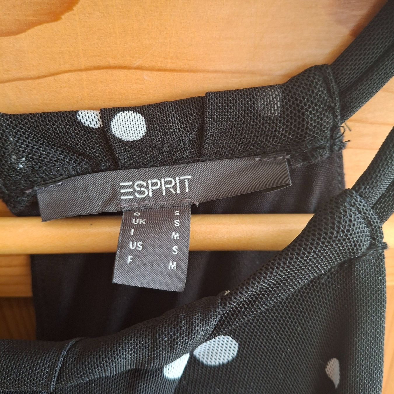 Esprit Robes: Kleid von Esprit in angesagtem Polka dot-Muster! – Neuf (Voir description) à Grossaffoltern par einstein7182 2