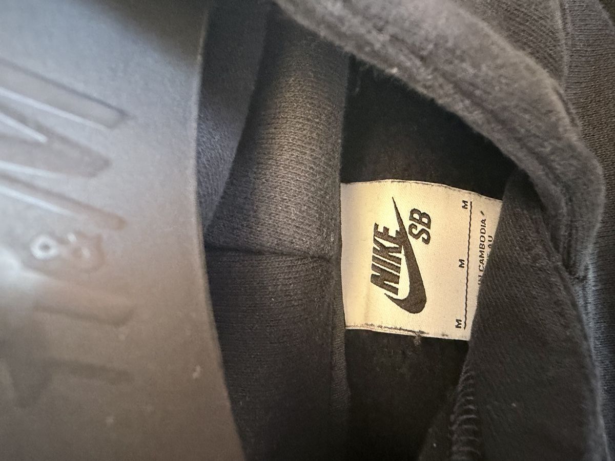 Nike Pullover & Sweatshirts: NIKE SB Hoodie – Gebraucht aus Steinhausen von Albin6312 1