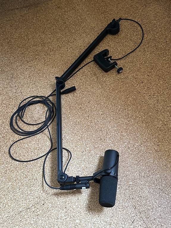 Microfoni: shure sm7b + k&m 23860 – Usato da Zürich venduto da jan_mck9