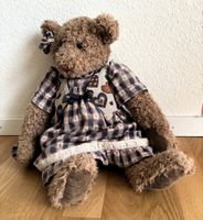 Grosser Teddybär