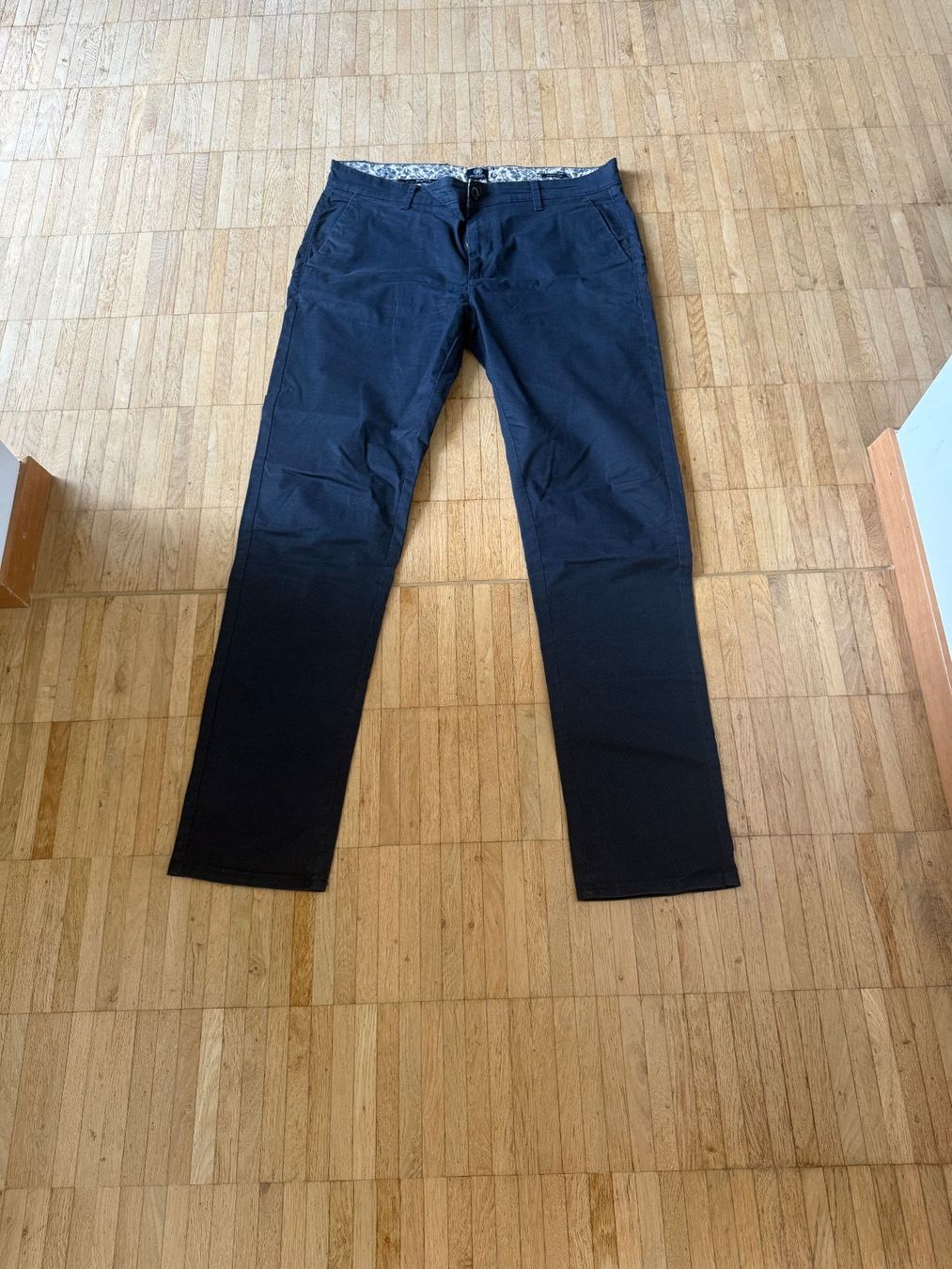 Pantaloni: DStrezzed Hose, Gr. 33/32, dunkelblau – Usato da Dällikon venduto da dahi1