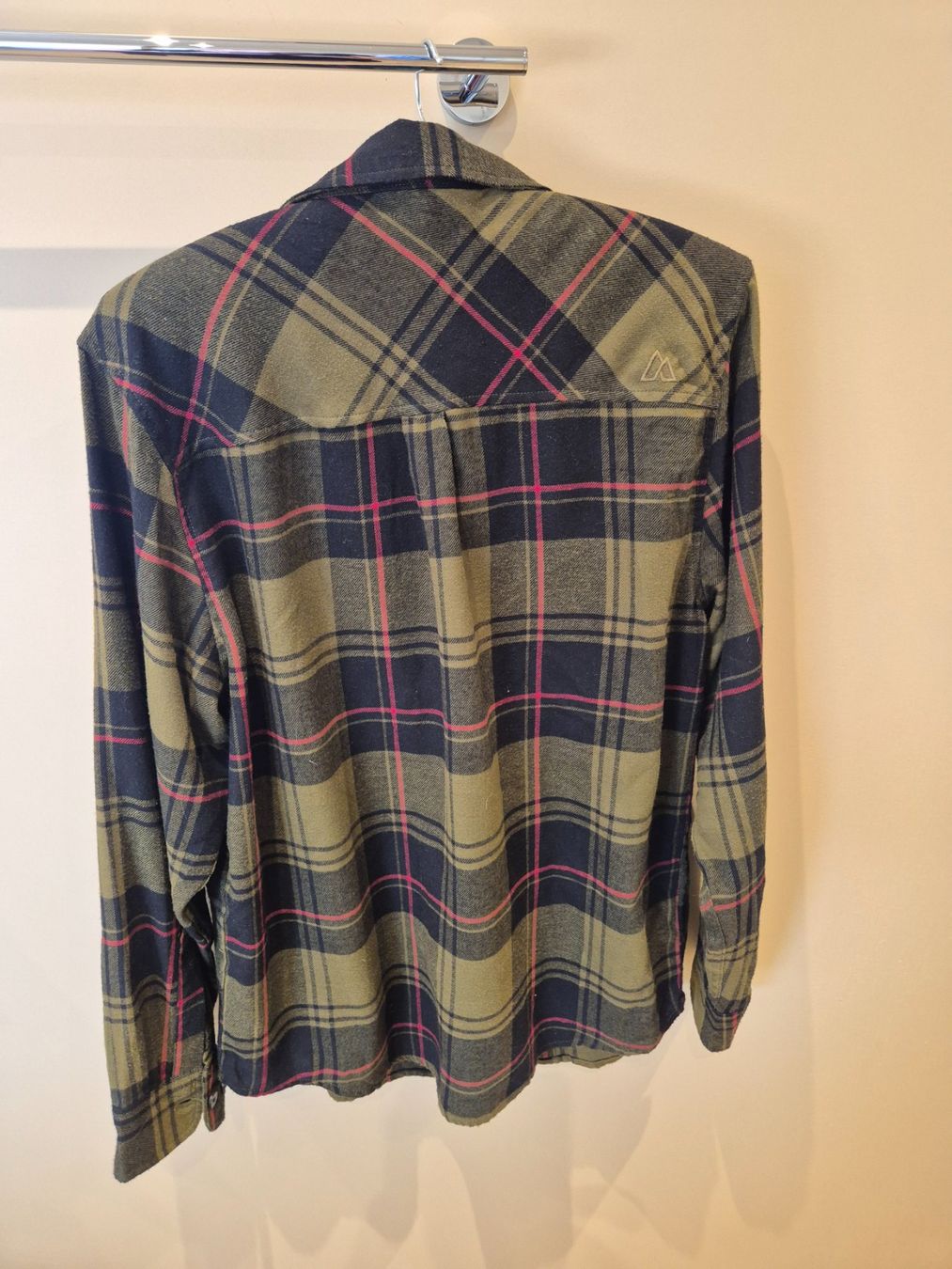 Camicie: Alpine Design Flanellhemd kariert Grösse M – Usato da Dietikon venduto da grafad 1