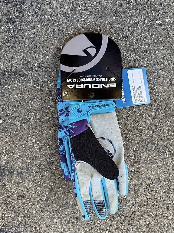 Endura Guanti & manicotti: Neue Endura windproof Handschuhe – Nuovo (secondo la descrizione) da Rüttenen venduto da waimea03 4