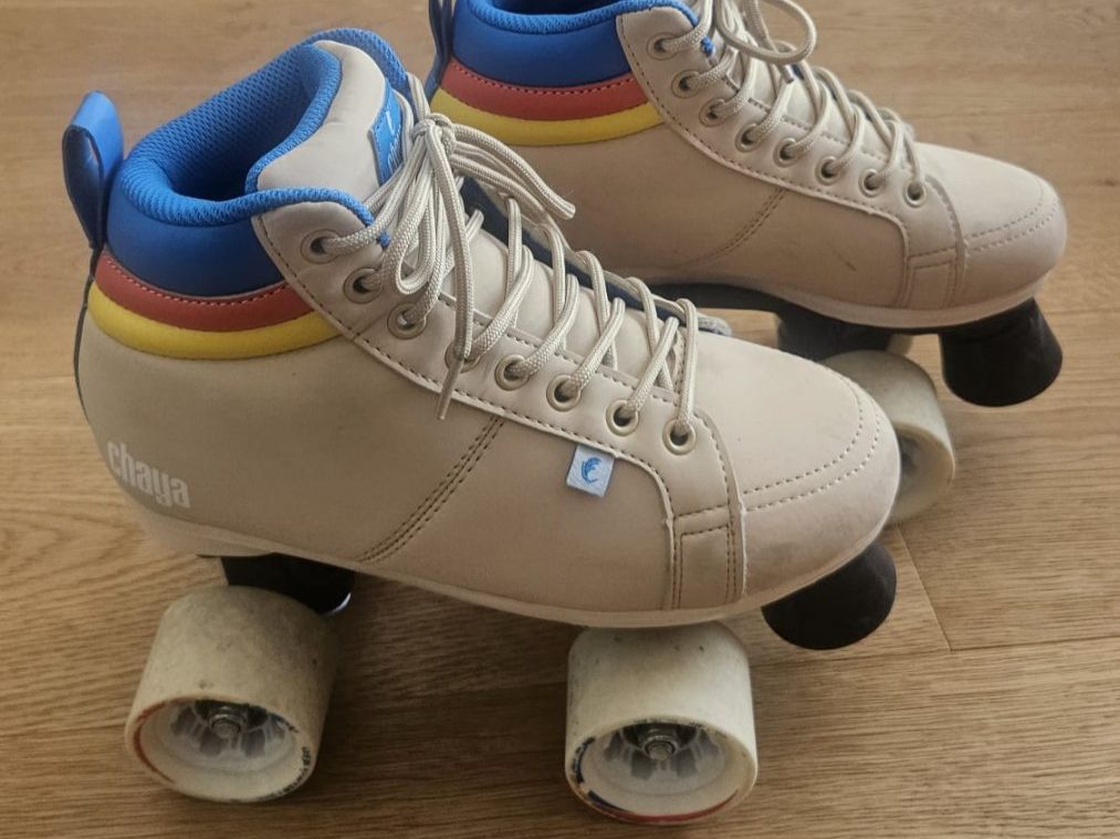 Pattini in linea & Pattini a rotelle: Retro Rollschuhe Chaya Sunset Beach – Usato da Luzern venduto da fury911