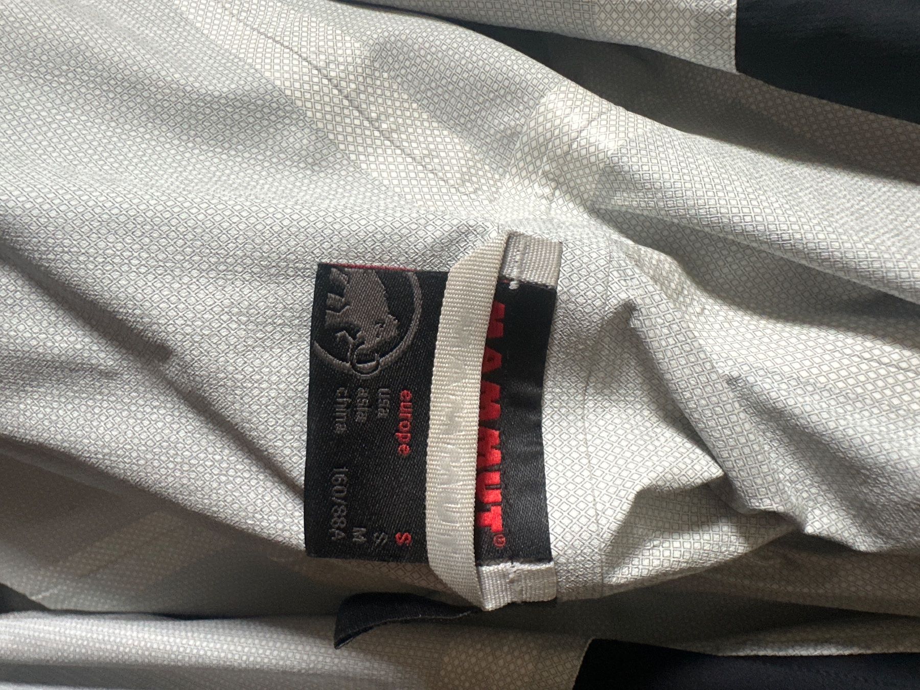 Mammut Giacche: Mammut Regenjacke – Usato da Aesch BL venduto da ili23_yg5k 5