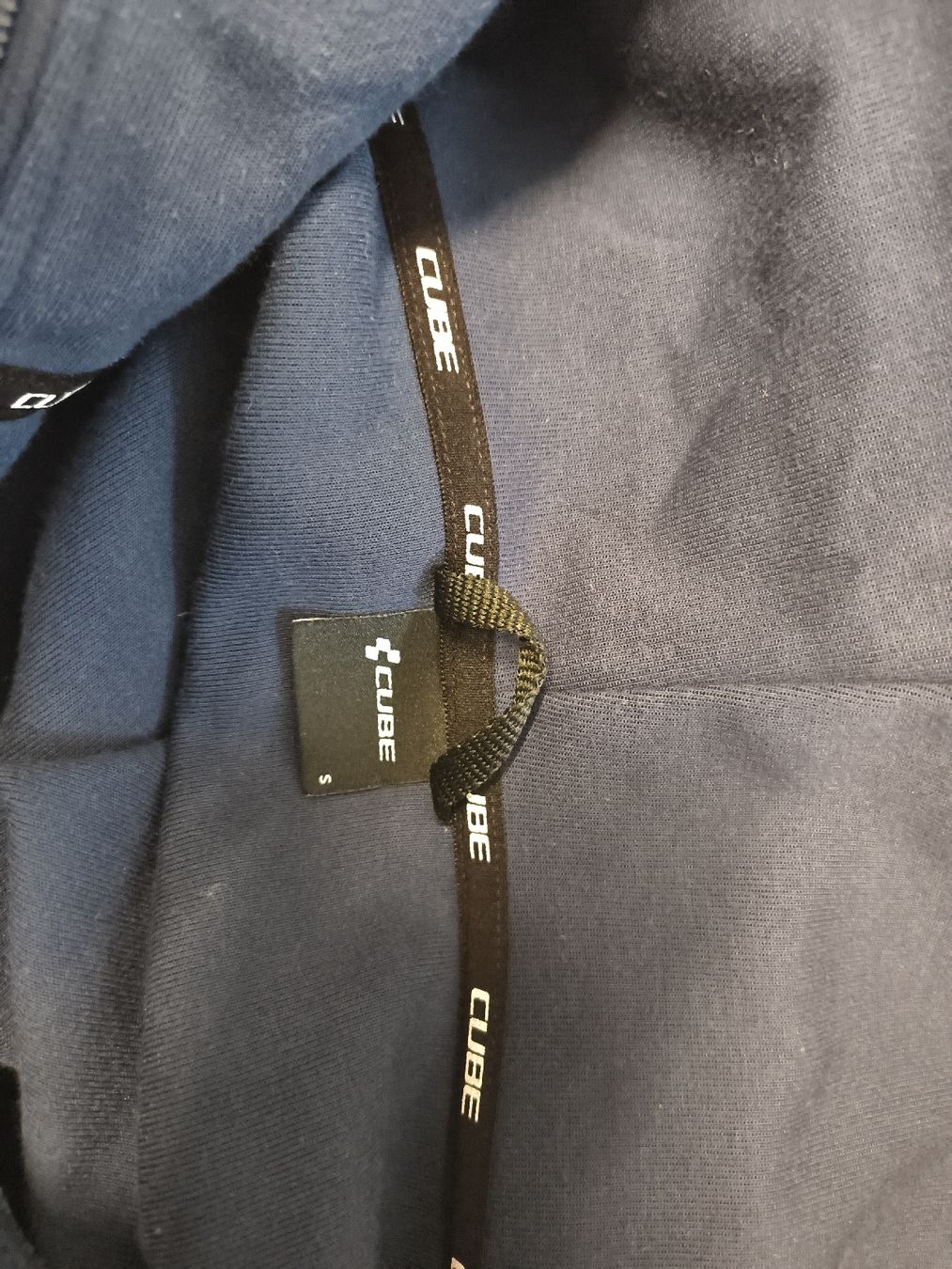 Maglioni & Felpe: cube bio cotone felpa con zip – Nuovo (secondo la descrizione) da Tegna venduto da van_9cdw 1