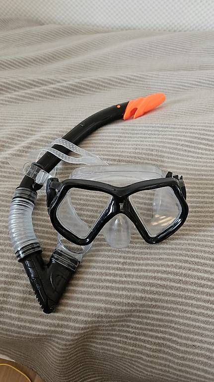 Flossen, Masken & Schnorchel: Snorkel set – Gebraucht aus Zürich von kai_2d7g