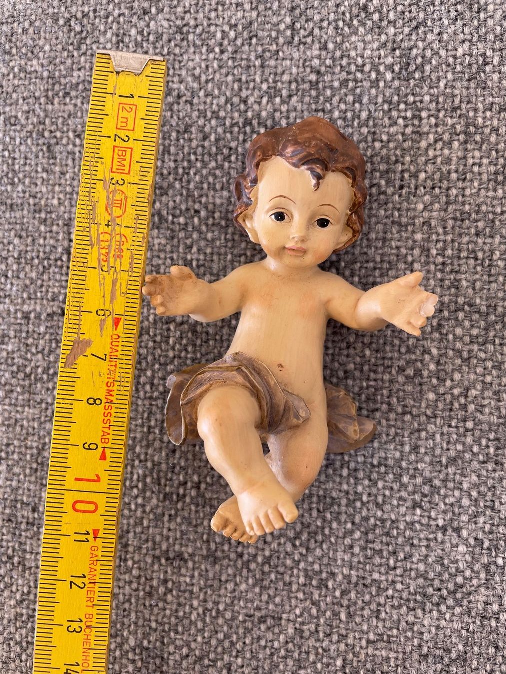 Statuette: Jesuskindfigur einer Krippe – Usato da Zürich venduto da SchM. 1