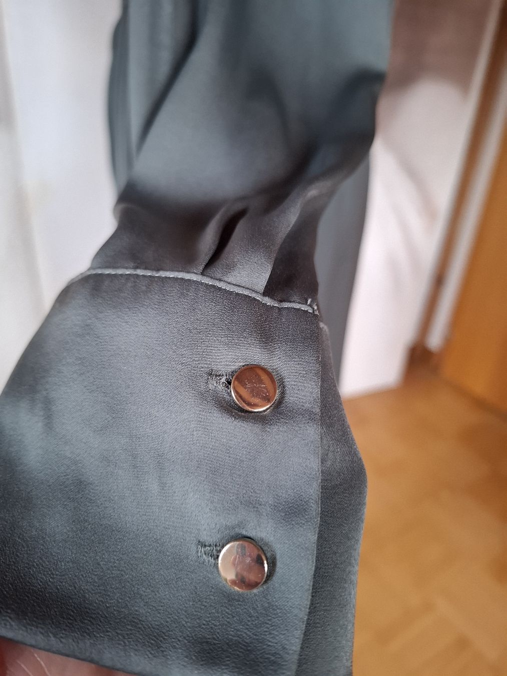 Vestiti: Kleid Gr 38 M Grau Satin elegant Gürtel edel basic luxury 33 – Usato da Vinelz venduto da sonnenmond77 7