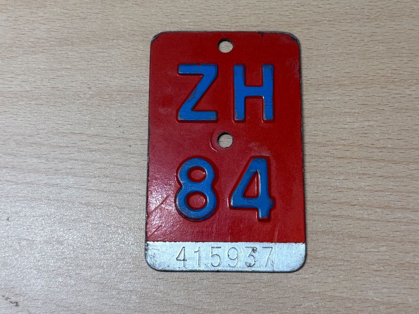 Insegne: ZH84 Nummerschild CH – Usato da Hallau venduto da mofaplus