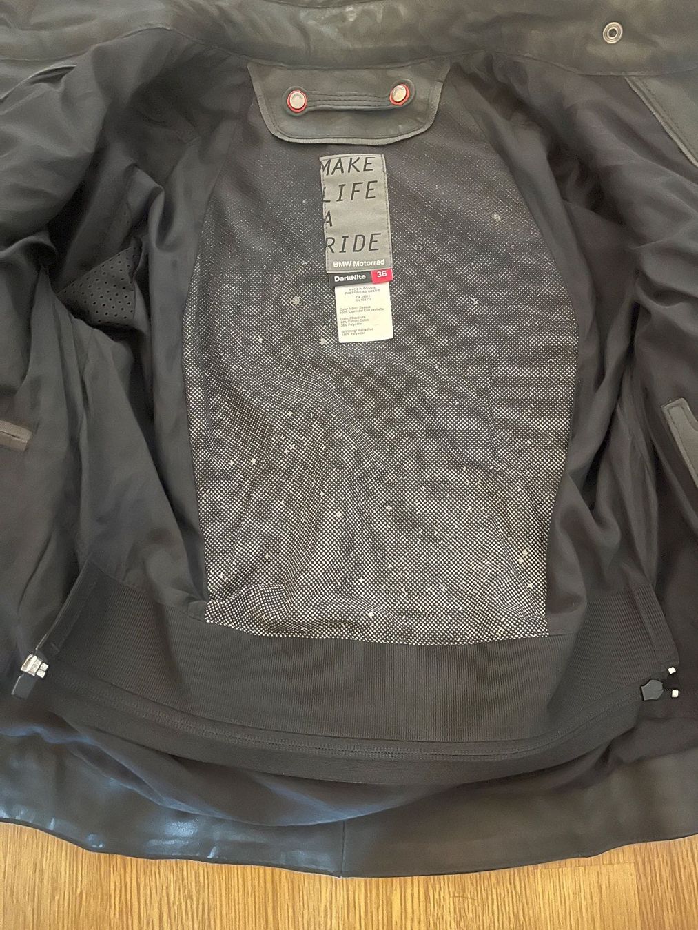 BMW Jacken: BMW Motorrad Damen Lederjacke Gr. 36 – Neu (gemäss Beschreibung) aus Holzhäusern ZG von geo_l58z 4