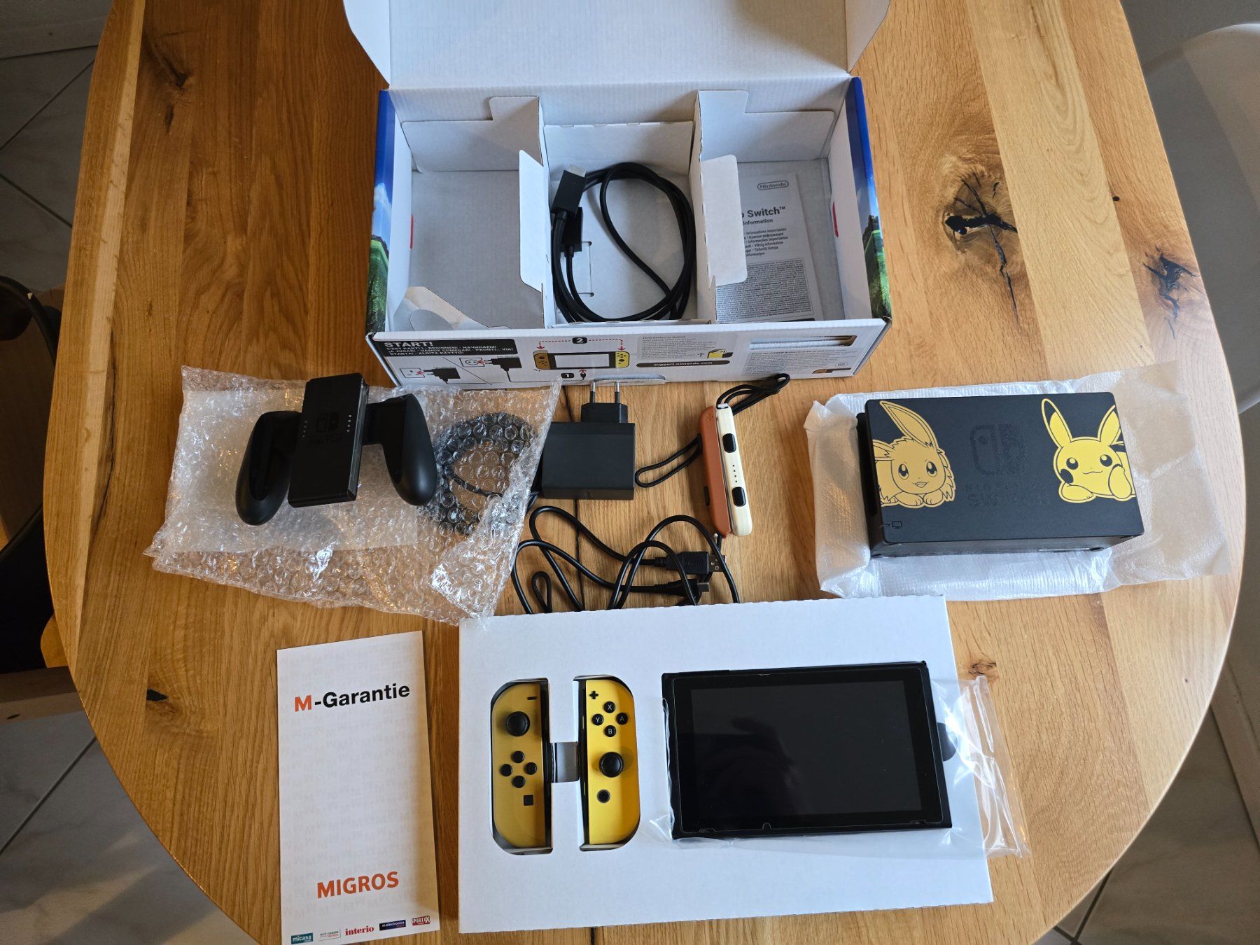 Nintendo Console: Nintendo Switch/Pokémon Edition – Nuovo e nell'imballaggio originale da Sursee venduto da Elian91 2