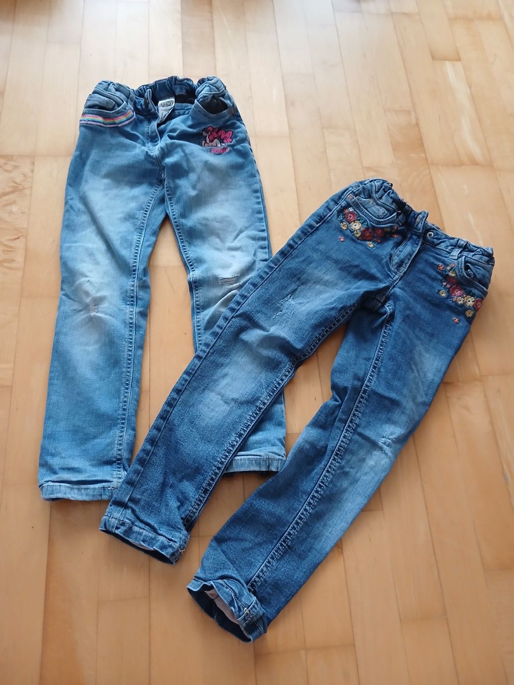 C&A Hosen: 2 Jeanshosen Mädchen Gr.122 – Gebraucht aus St. Margrethen SG von SamusAran