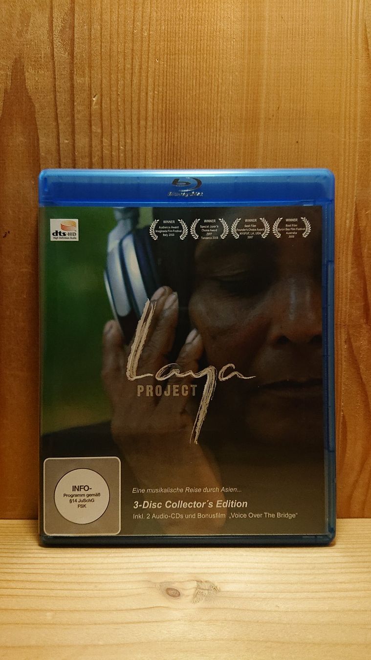 Tutti i DVDs: LAYA PROJEKT Blu-Ray 3 Disc Collector's Edition – Usato da Wilderswil venduto da Exebub