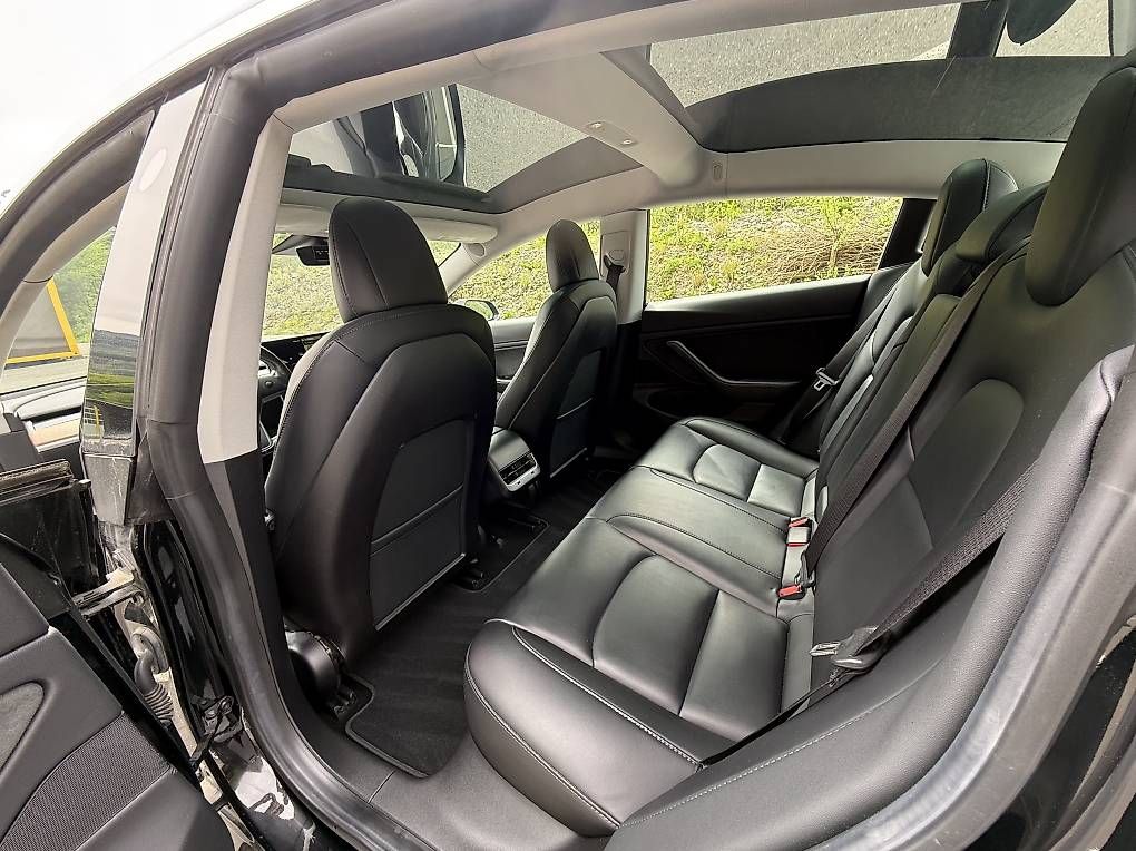 Autos: Tesla Model 3 Long Range – Gebraucht aus Seewen SZ von Geeorg 4