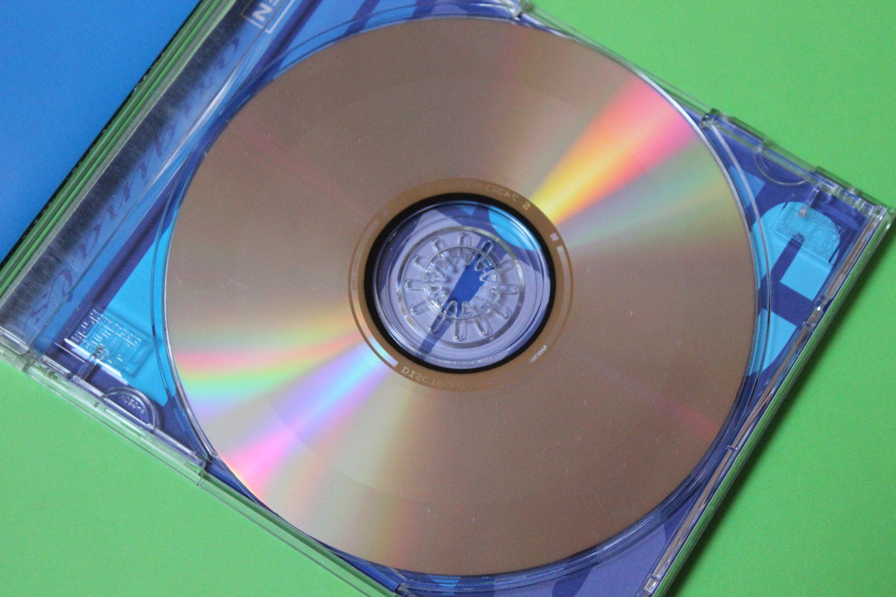 CD: ELVIS PRESLEY - CLASSIC ELVIS CD 1997 – Usato da Tübach venduto da JamesStone 4