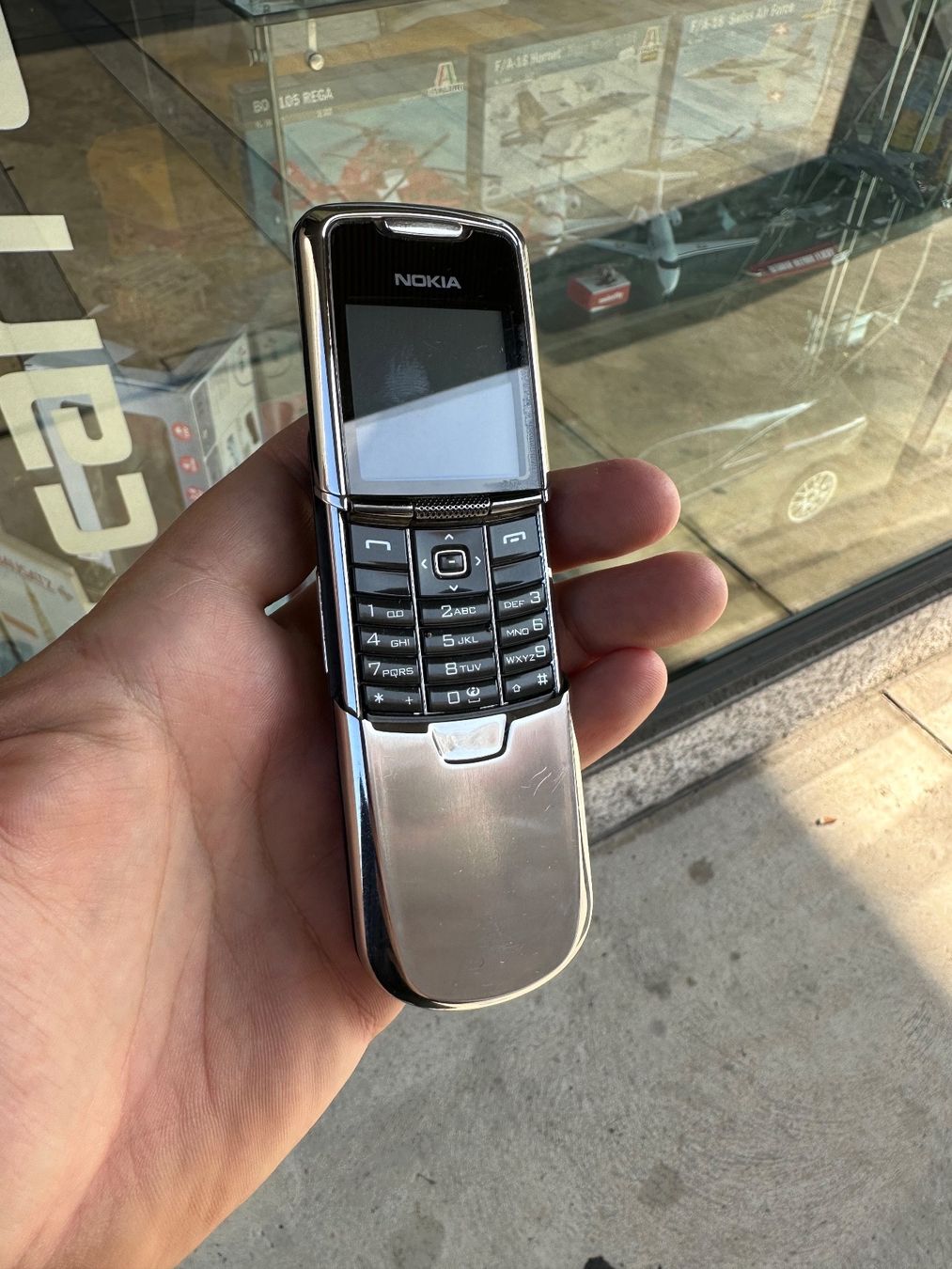 Nokia Telefoni cellulari / Smartphones: Genuine Nokia 8800 Silber vintage – Difettoso da Chiasso venduto da Carrara-Modellismo 1