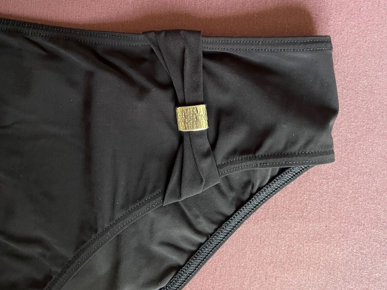 Sloggi Costumi da bagno & Bikini: Sloggi Bikini Dunkelblau, 42 C – Usato da Kloten venduto da SANTALA23 2
