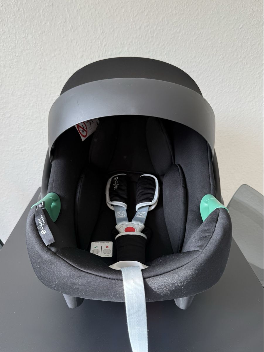Cybex Sièges auto: Siège auto Cybex Aton B2 i-Size + Base One – D'occasion à Genève par midionze 1