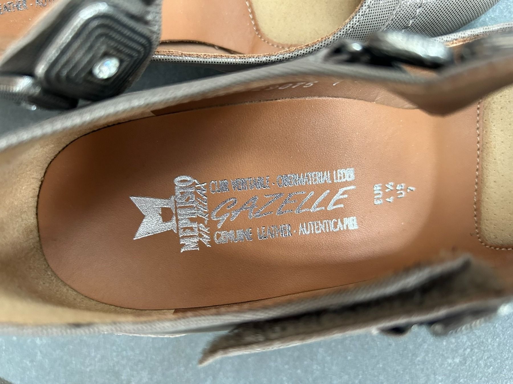 Mephisto Scarpe da donna: Wunderschöne Mephisto Pumps Gr. 4,5 oder US 7, neuwertig – Usato da Iseltwald venduto da Waldisch 5