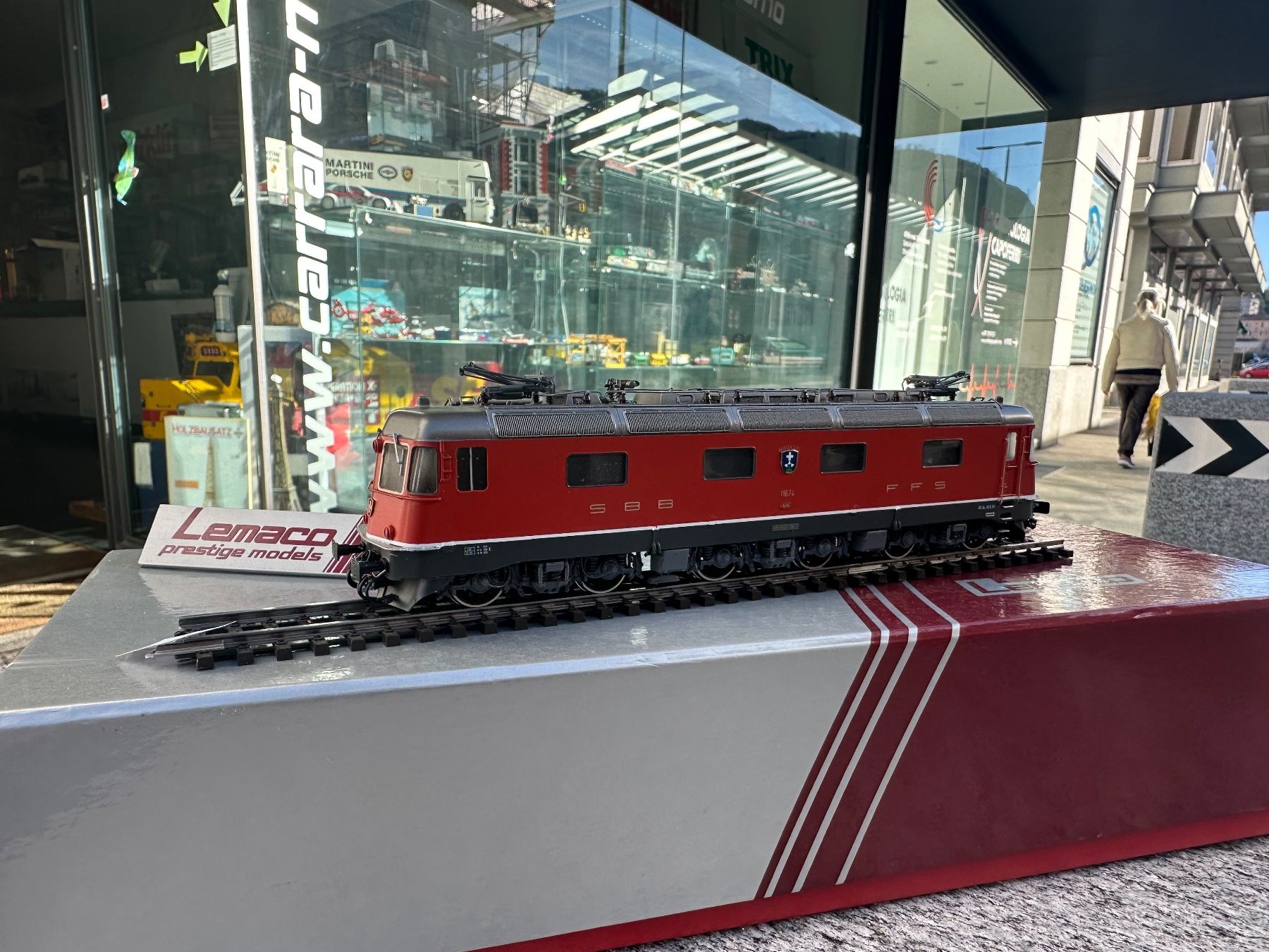 Lemaco Modellini di ferrovie: Lemaco H0 Dc 11674 SBB re 6/6 – Usato da Chiasso venduto da Carrara-Modellismo 1