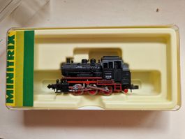 Jolie locomotive à vapeur 