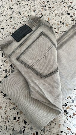 Jean Diesel gris, état comme neuf, taille standard