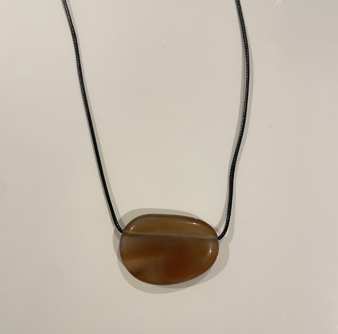 Catenine: Brown pendant cord necklace – Nuovo (secondo la descrizione) da Genève venduto da toandfrom