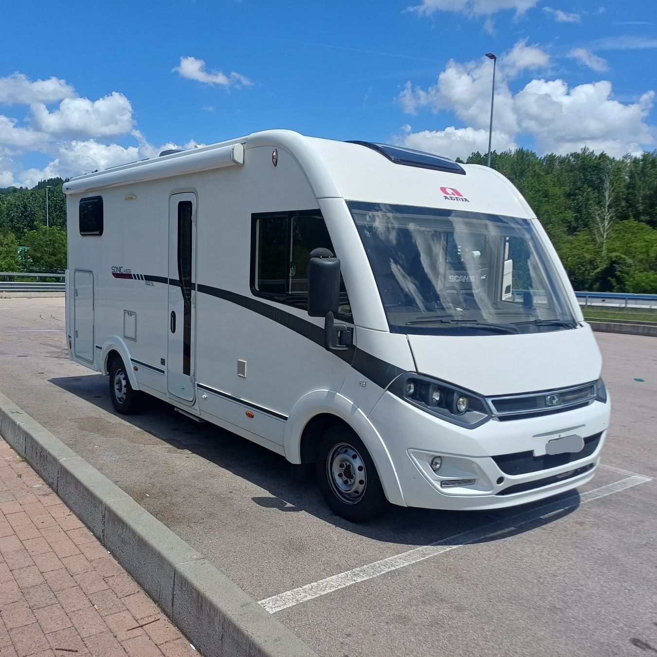 Mobilhome: Wohnmobil ADRIA Sonic I 600 SL – Usato da Dino venduto da campana2004