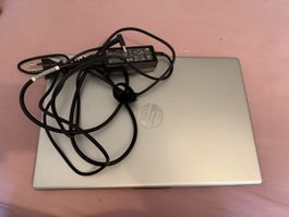 HP Notebook Silber inkl. Netzteil