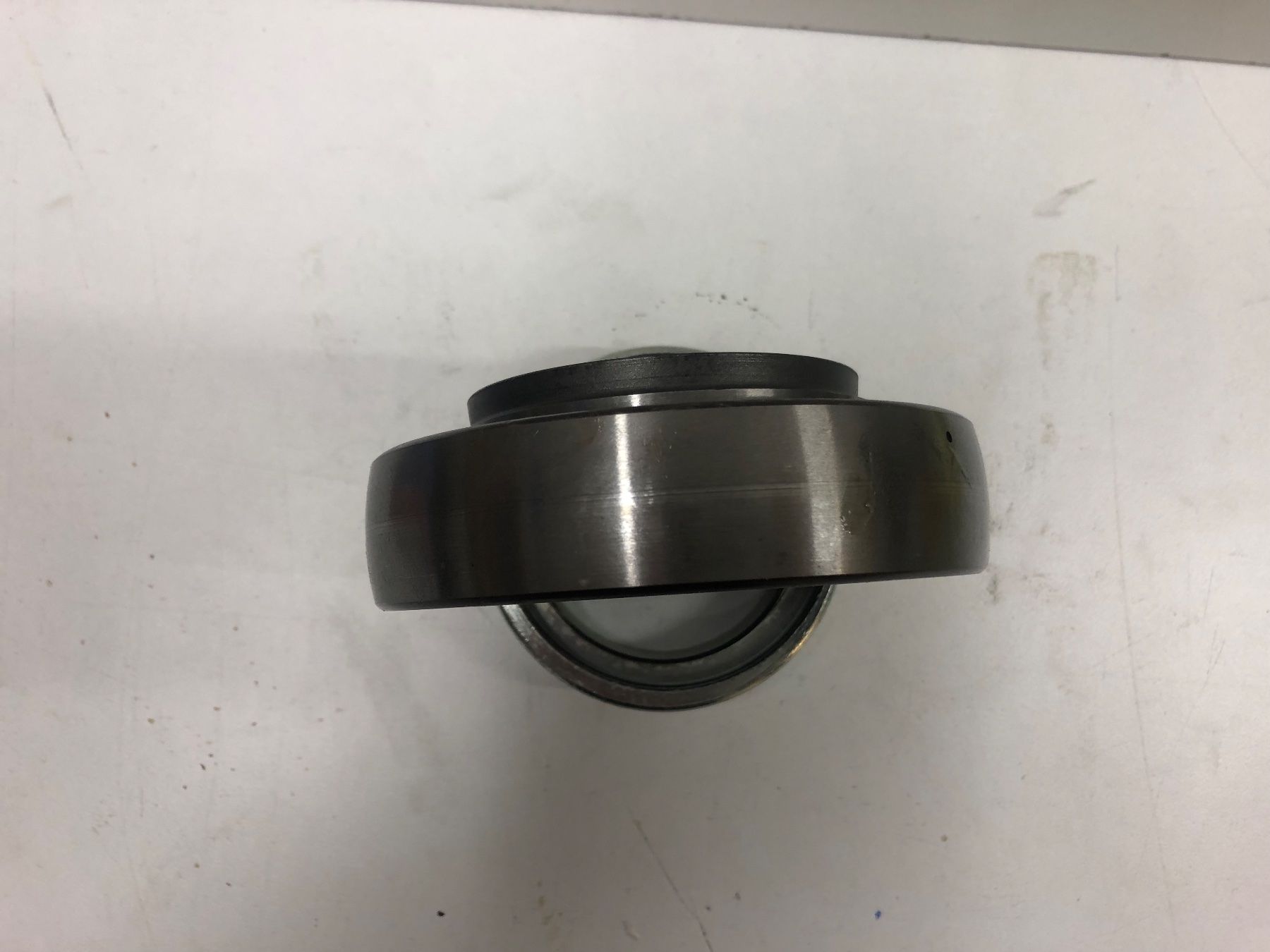 SKF Cuscinetti a sfere: Spannringlager SKF YET 212 – Nuovo e nell'imballaggio originale da Schötz venduto da EMTEC02 3