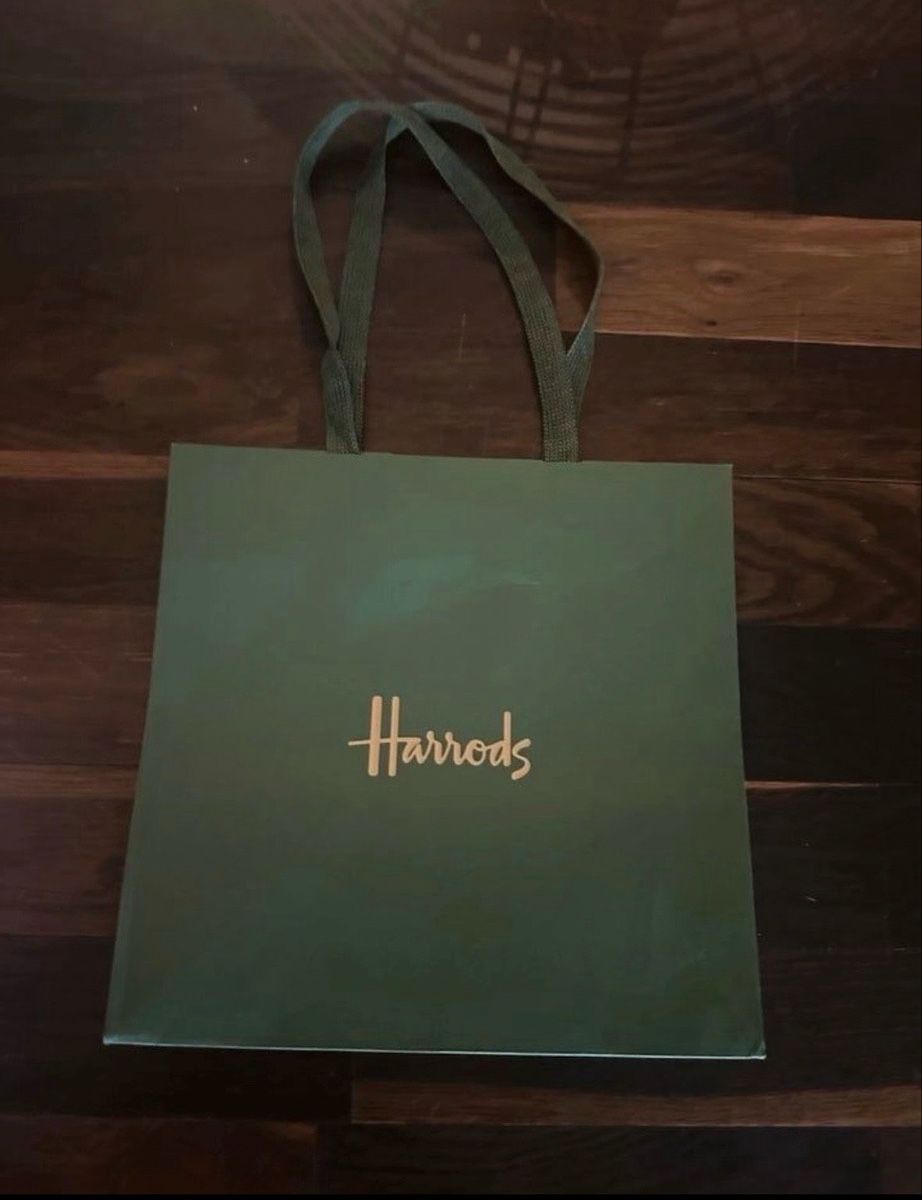 Harrods Borse: Harrods Papiertüte – Usato da Balgach venduto da ren_xy57 1